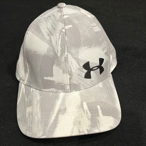 Under Armour Classic Fit Cap size L/XL